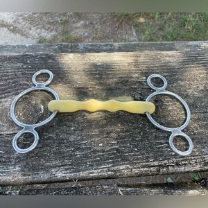 Happy Mouth Elevator Bit